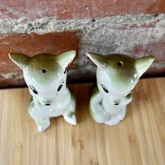 VINTAGE Antique Japan Anthropomorphic Salt & Pepper Shaker Set Kitch Collectible - Picture 5 of 14